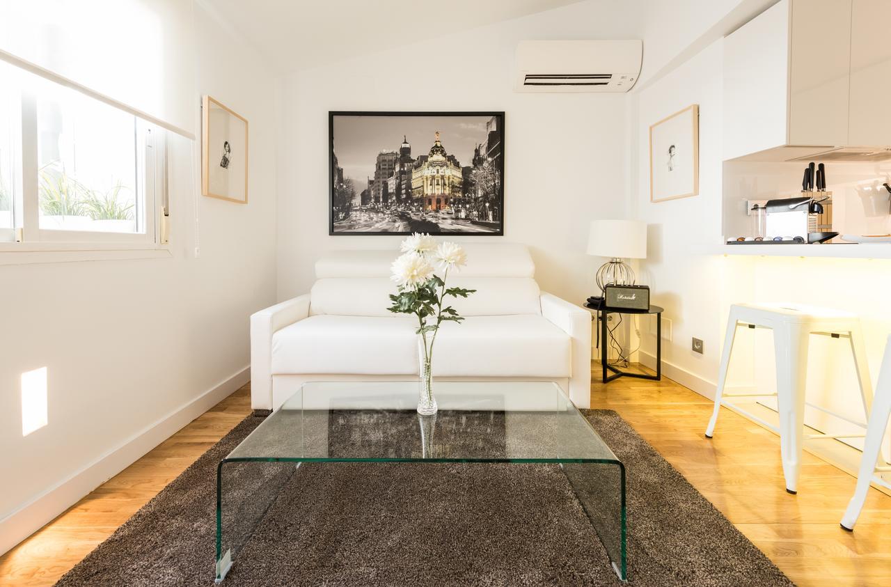 Latina Suite Μαδρίτη Δωμάτιο φωτογραφία